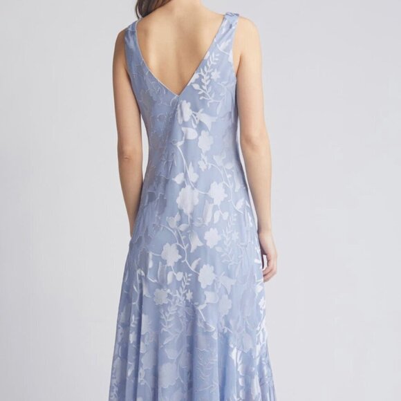 Alex Evenings Chiffon High Low Dress In an Icy Blue – Size XL - Picture 2 of 5
